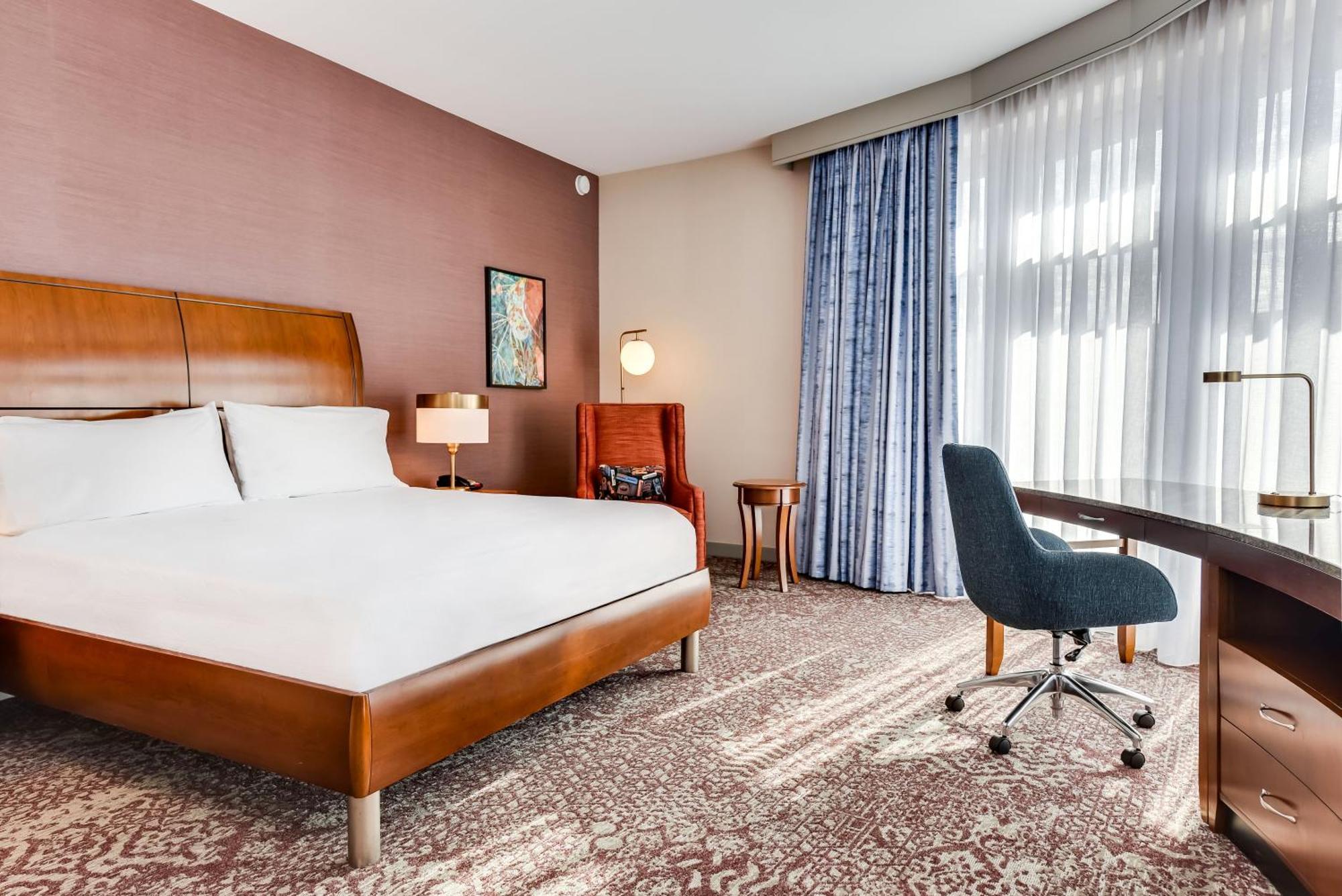 Hilton Garden Inn Alexandria Old Town National Harbor Bagian luar foto