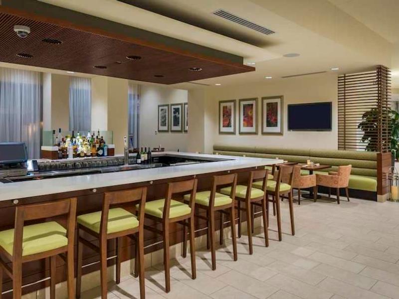 Hilton Garden Inn Alexandria Old Town National Harbor Bagian luar foto