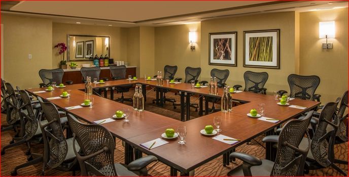 Hilton Garden Inn Alexandria Old Town National Harbor Bagian luar foto